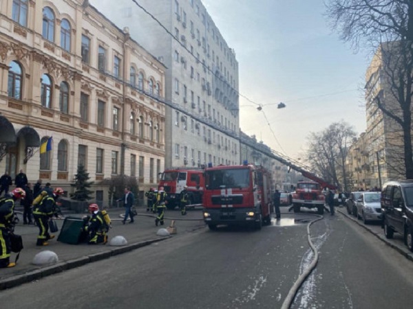 Пожар в здании Минкульта: новые подробности и фото