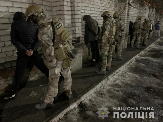 В Днепре вооруженные бандиты похитили предпринимательницу: подробности и видео