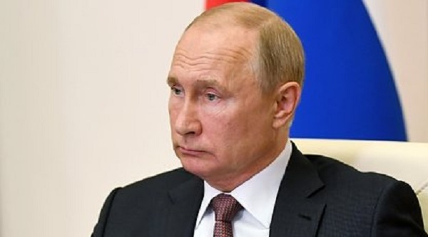 Путин поручил списать налоги для малого бизнеса