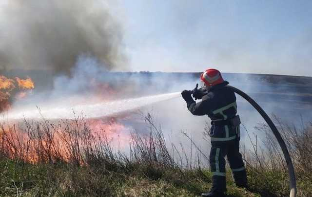 Пожарная опасность: четыре области под угрозой