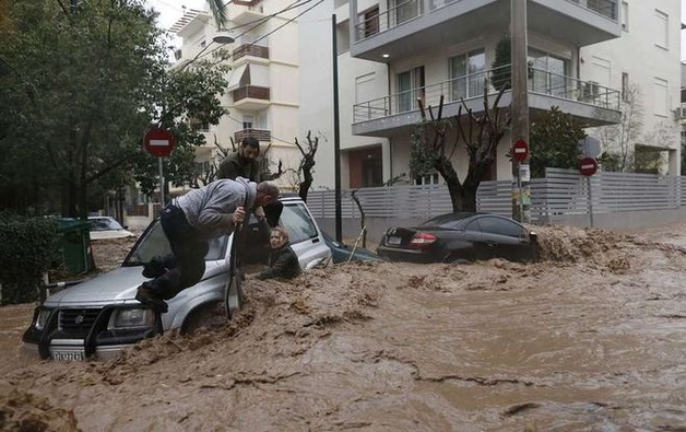 Греция оказалась под водой