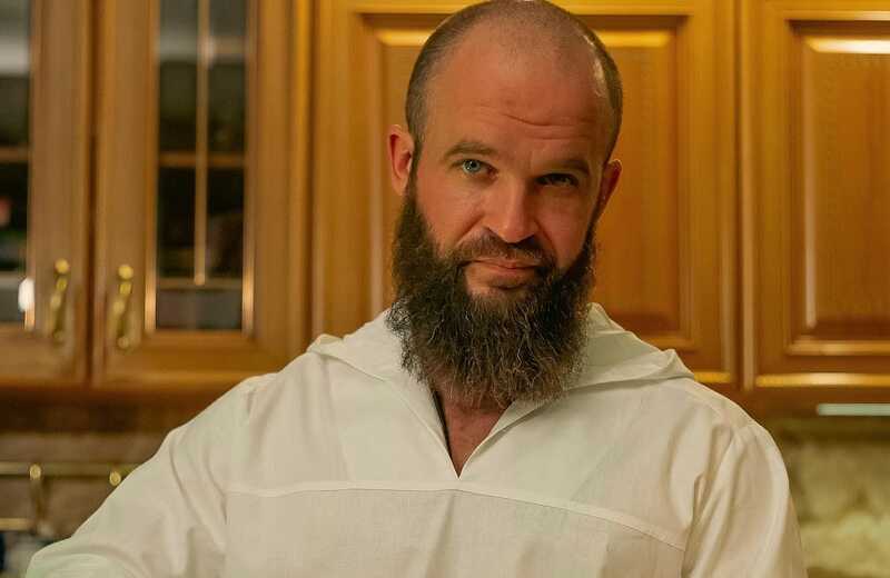 Бизнесмен Андрей Руль, известный под прозвищем Паровар, поставил Росгвардии бесполезные антидроновые ружья