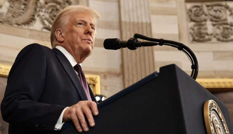 Трамп заявил о намерении провести переговоры с Путиным и Зеленским