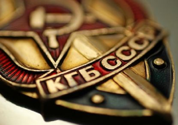 Руководство КГБ о том, как превращать русских в своих агентов по всему миру