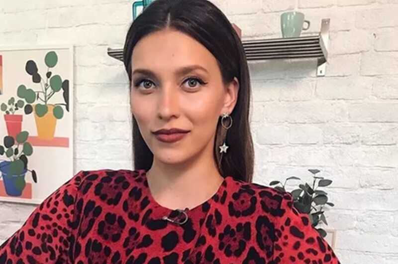 Телеведущая Регина Тодоренко показала округлившийся живот и подтвердила, что ожидает третьего ребёнка