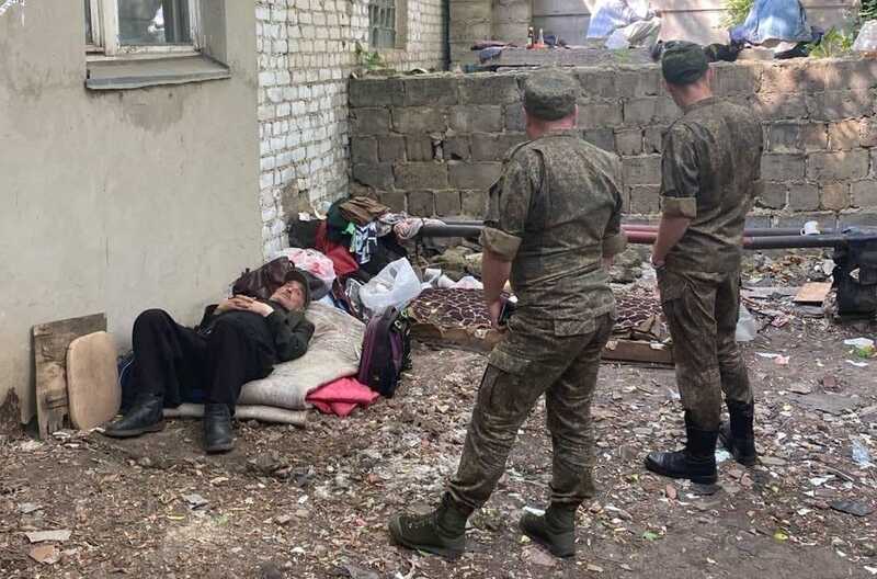 Военные в Саранске используют алкоголь и методы запугивания для привлечения людей на службу в армии