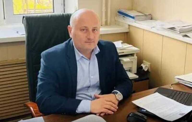 Заместитель главы района Рустам Сулейманов произвёл выстрел в Курбана Гусейнова на почве спора относительно земельного участка