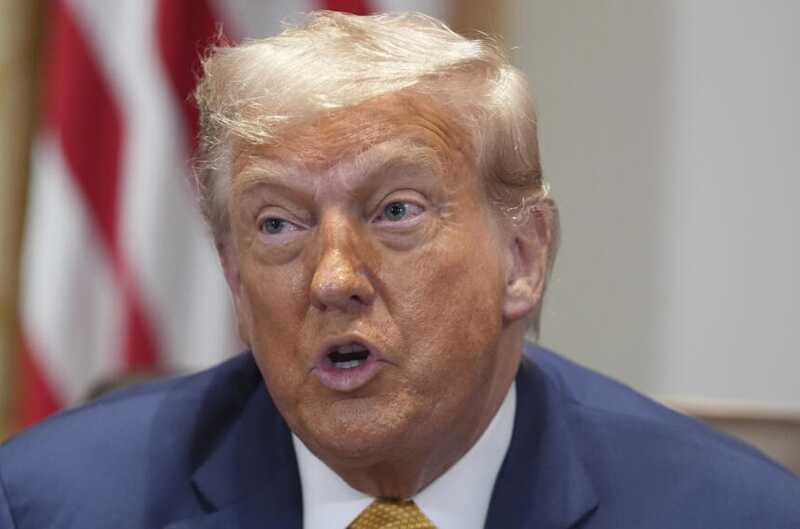 Президент США Трамп рекомендовал команде ускорить подготовку к встрече с Путиным