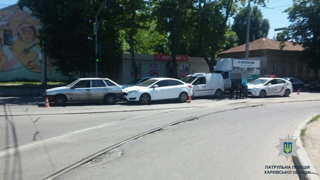 В Харькове пьяный лихач устроил массовое ДТП