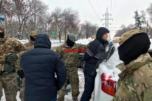 Районного прокурора Самары, уличенного в связи с «законовскими», осудили за мошенничество