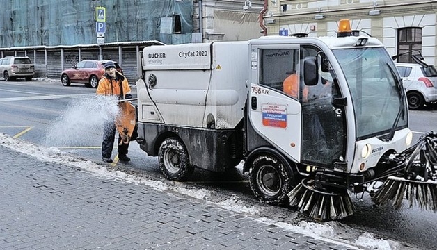 Депутаты подали в суд на московскую мэрию из-за использования дорожных реагентов