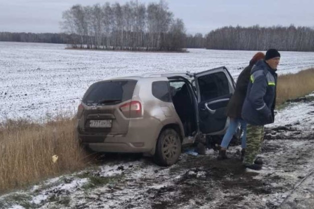 Жених и невеста разбились в ДТП под Омском перед свадьбой