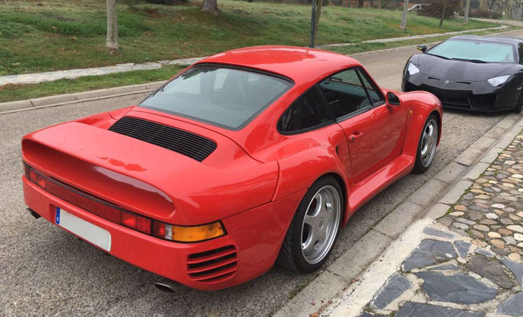 Porsche-959-2